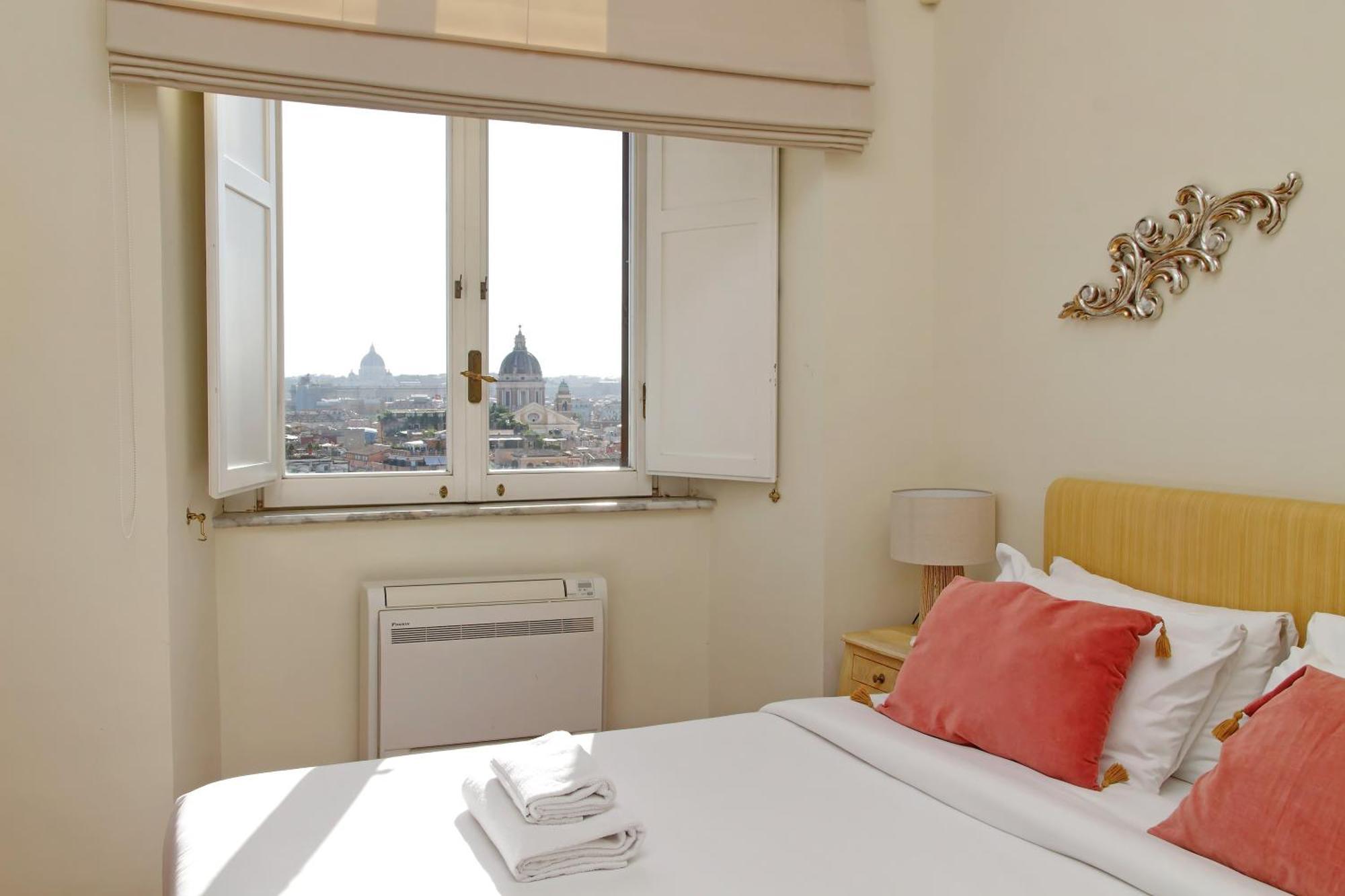 Piazza Di Spagna Cozy House & Amazing View Rome